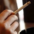 5 navika jednako loših poput pušenja, a niste ih ni svjesni: Broj tri će vas baš iznenaditi