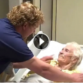 Postavili kameru u bolničkoj sobi i snimili kako bolničar radi nešto neverovatno starijoj pacijentki...