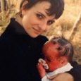 Rodila se potpuno crvena i majka ju je zbog toga OSTAVILA: A danas, 23 godine kasnije, ova beba IZGLEDA OVAKO