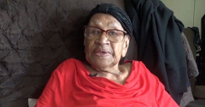 Napunila je 107 godina i otkrila tajnu svoje dugovječnosti: “Činim ono što mi Biblija kaže”
